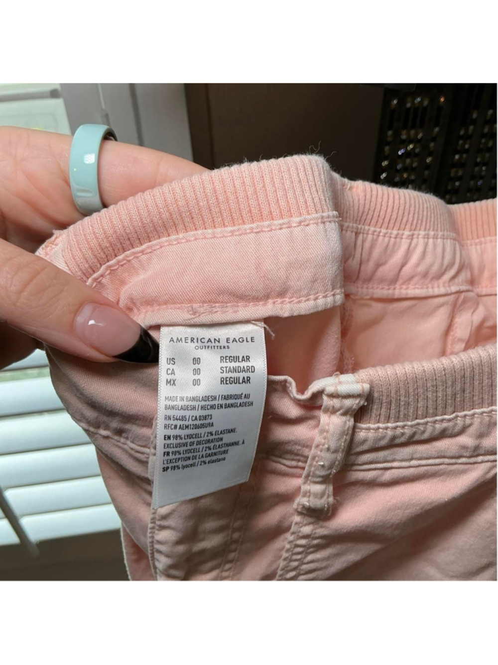 American Eagle Pink Cargo Pants Size 00 Y2K Utility - Picture 6 of 6